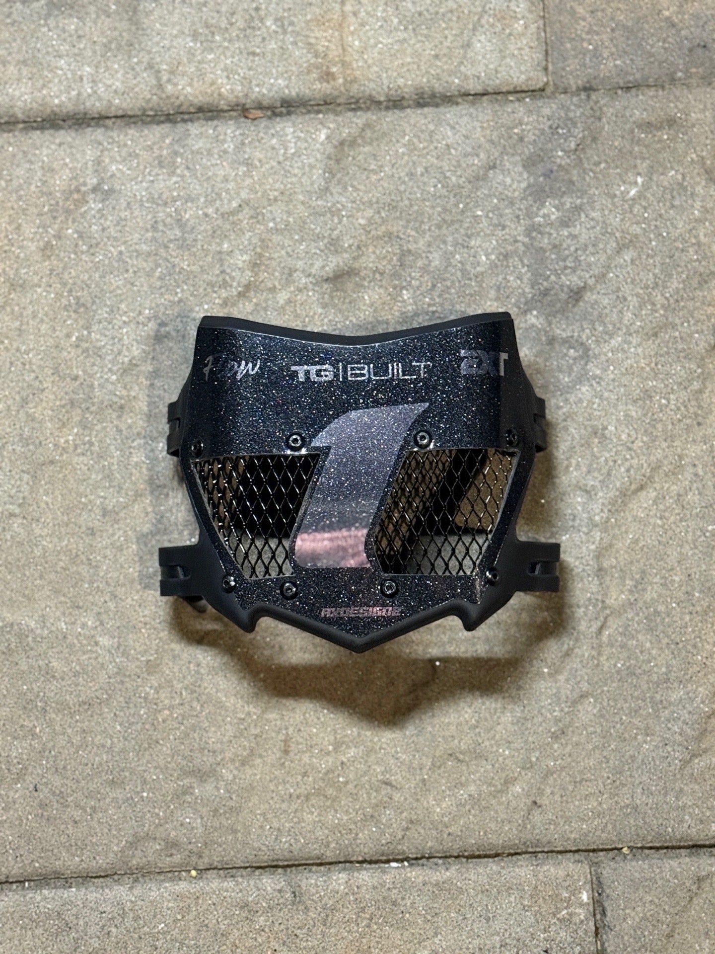 Vented Surron Plate (Black)